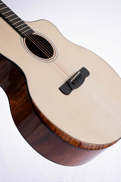 Aion Q30 - Акустическая гитара 