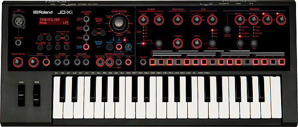 Roland JD-Xi компактный синтезатор со встроенным секвенсором и вокодером