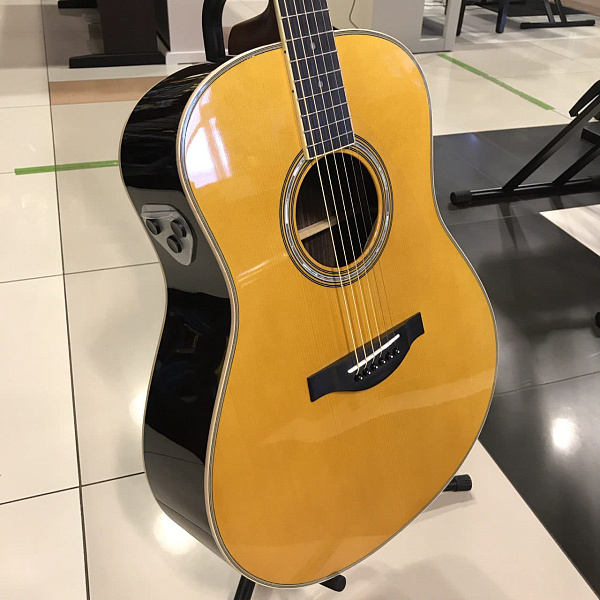 YAMAHA LL-TA VINTAGE TINT - Трансакустическая гитара