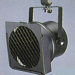 Involight PAR56S/BK - прожектор типа PAR56 (чёрный) короткий корпус, NSP 230 В 300 Вт цена без лампы