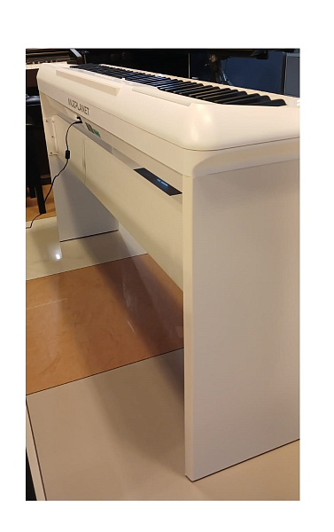 MUZPLANET WS-20WH - Стойка деревянная